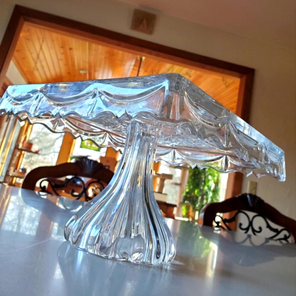 Shannon Crystal Square Cake Plate